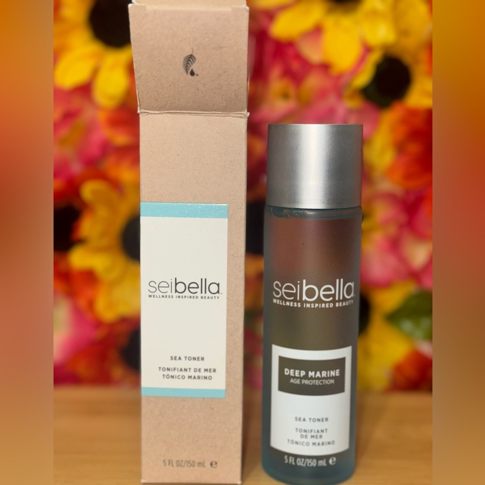 Sea Toner - Refreshing Blue Skincare - Picture 2 of 5